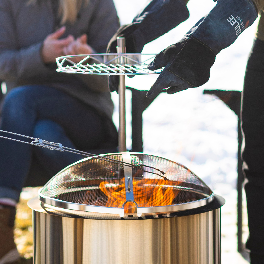 Load image into Gallery viewer, CouleeYard™ 19 Essential Bundle - Smokeless Fire Pit, Spark Screen, Ash Scoop, Fabric Cover