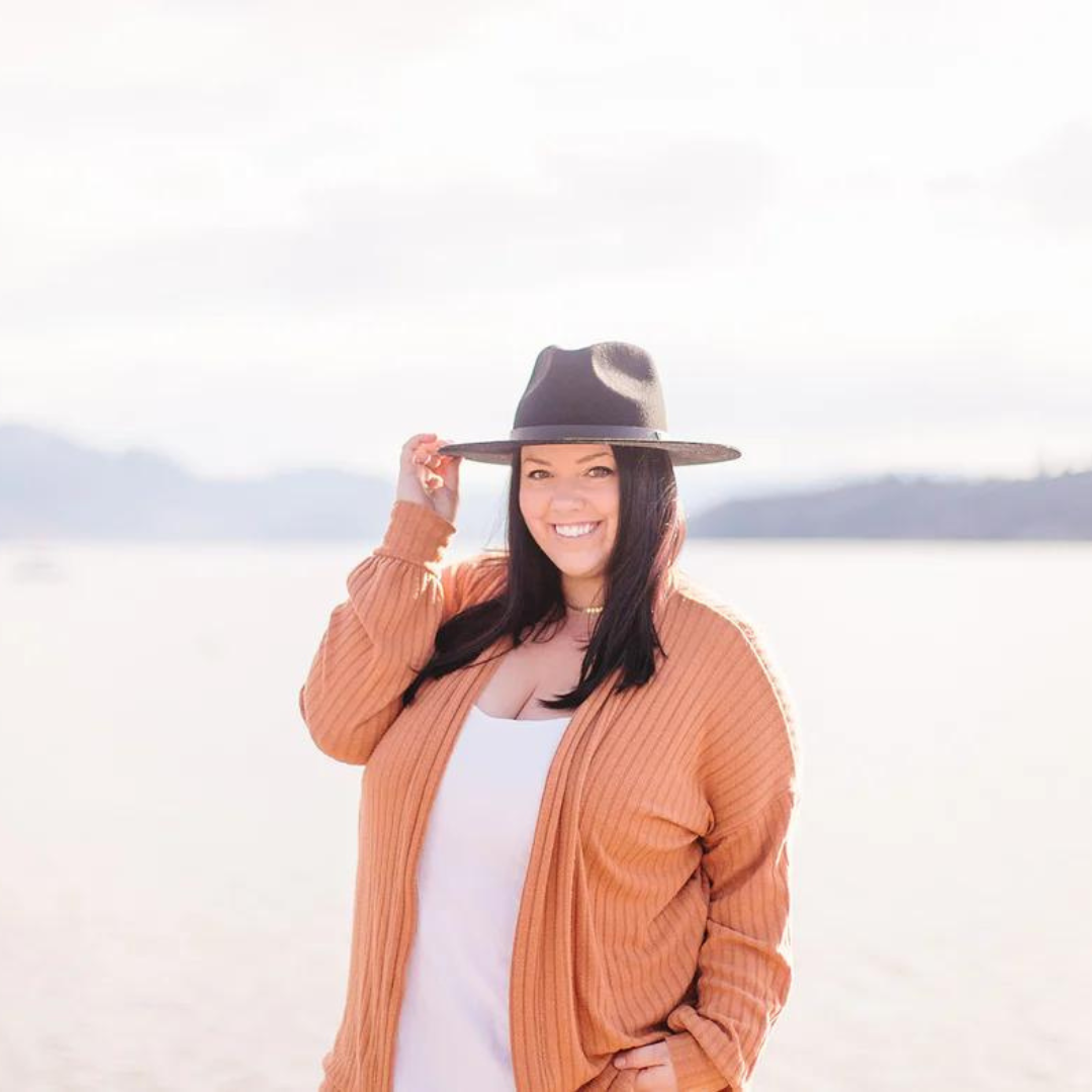 Steph Thompson @stephanie.lucile.photography