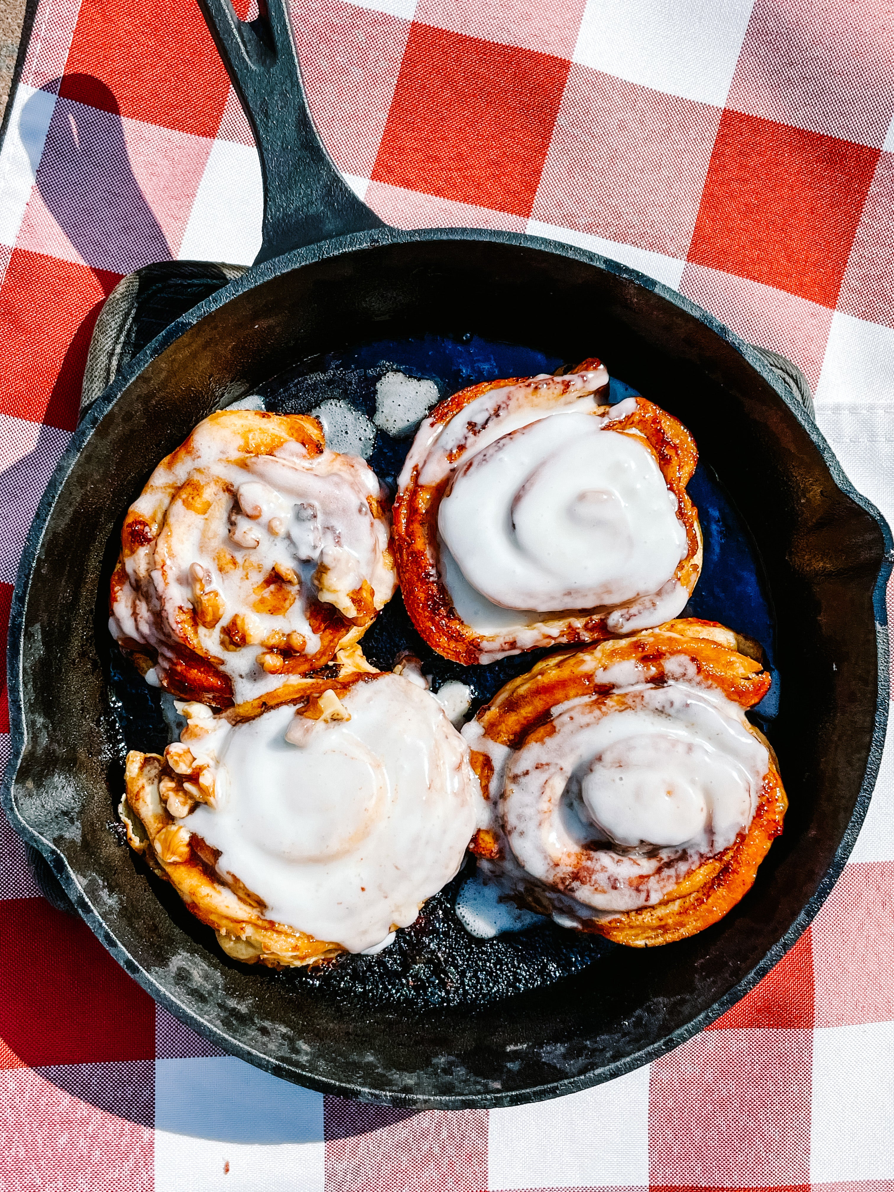 Campfire Cinnamon Buns
